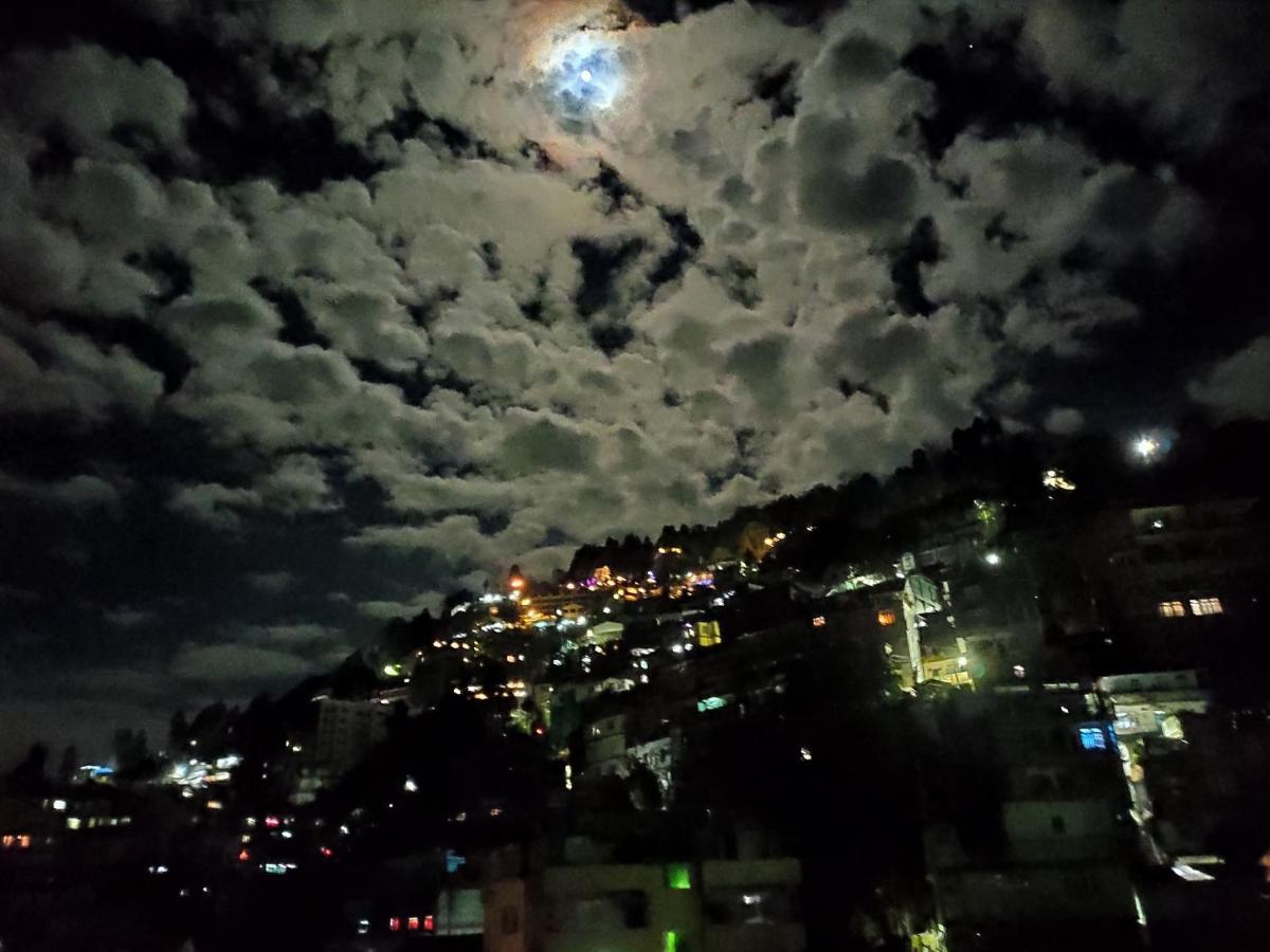 Mysa Maya Homestay Darjeeling  Buitenkant foto